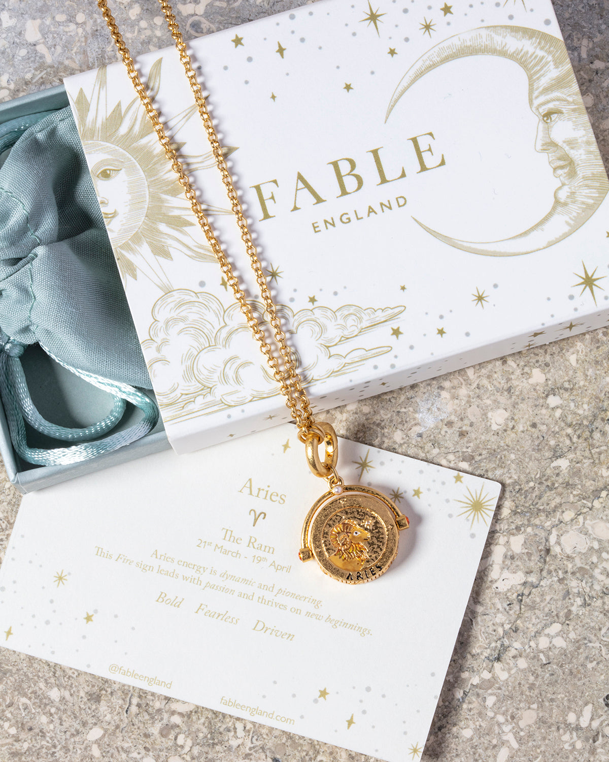 fable-england-aries-spinner-halskette-gold-widder image 5