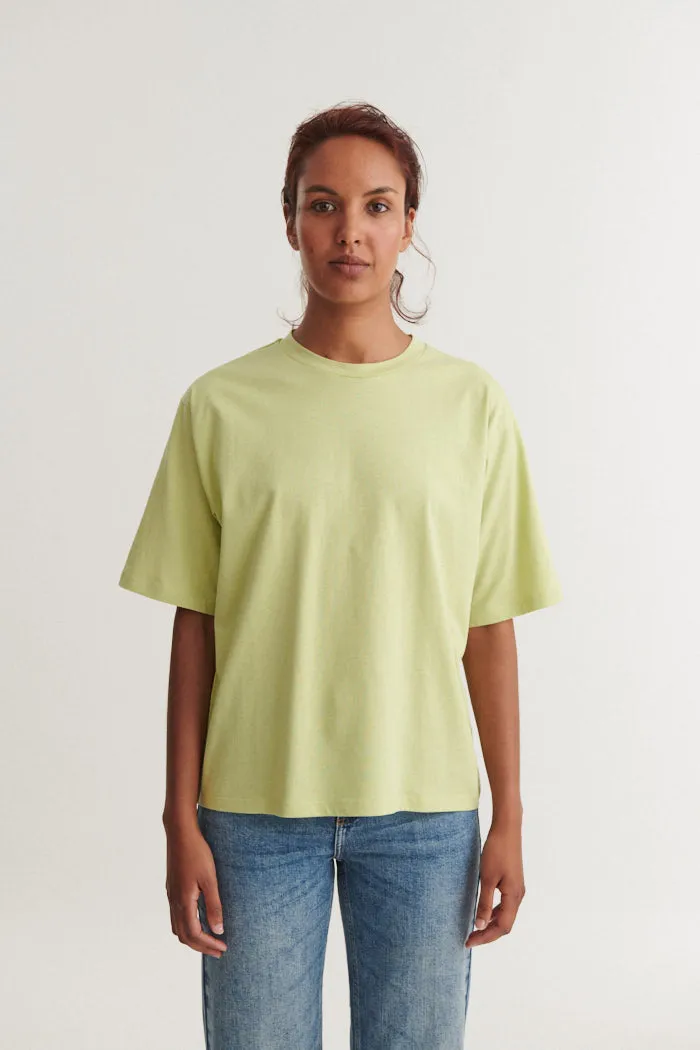 basic-apparel-raja-tee-t-shirt-winter-pear-bio-baumwolle image 1
