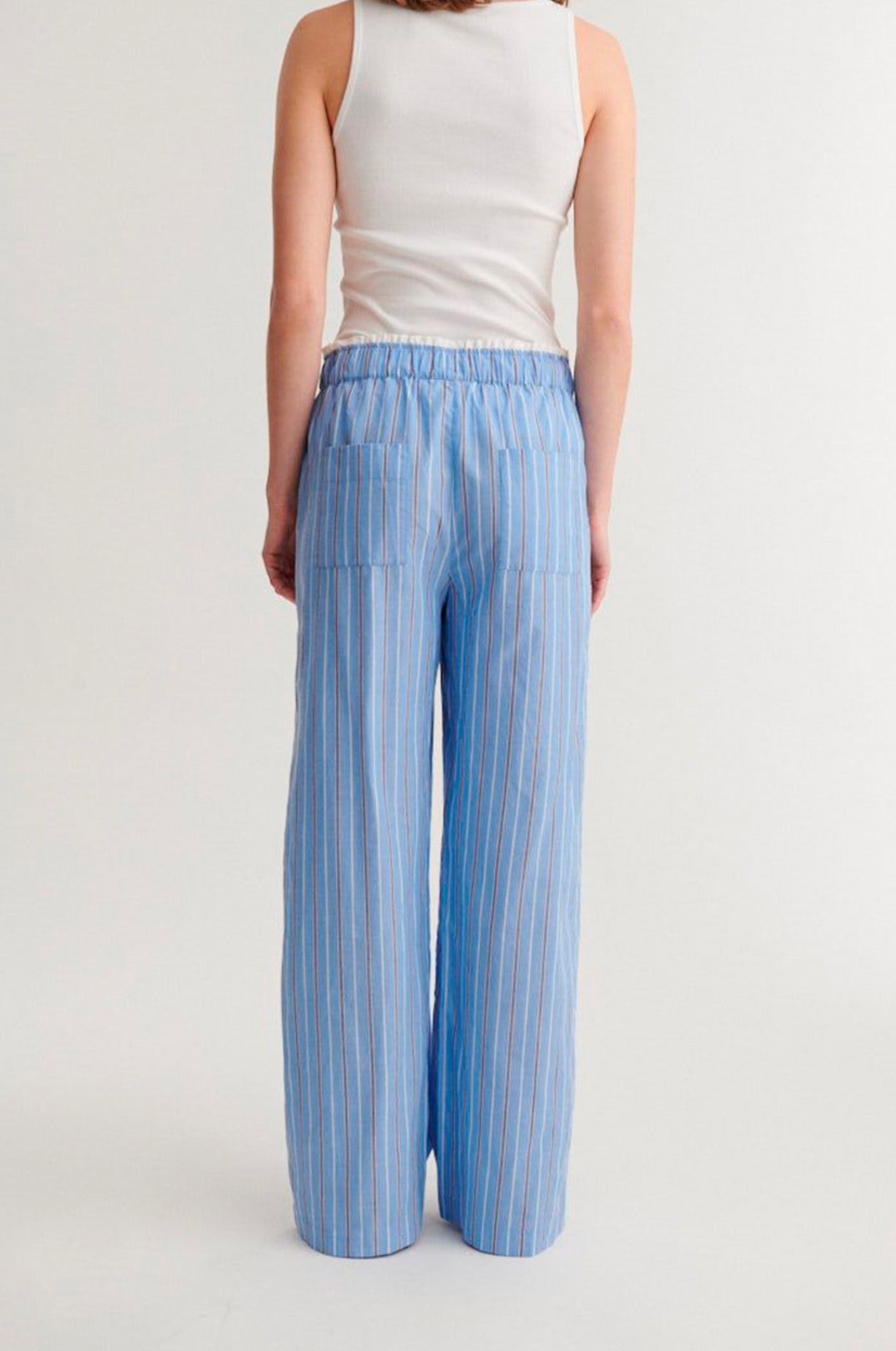 basic-apparel-siba-hose-frozen-fjord-bio-baumwolle-damen image 4