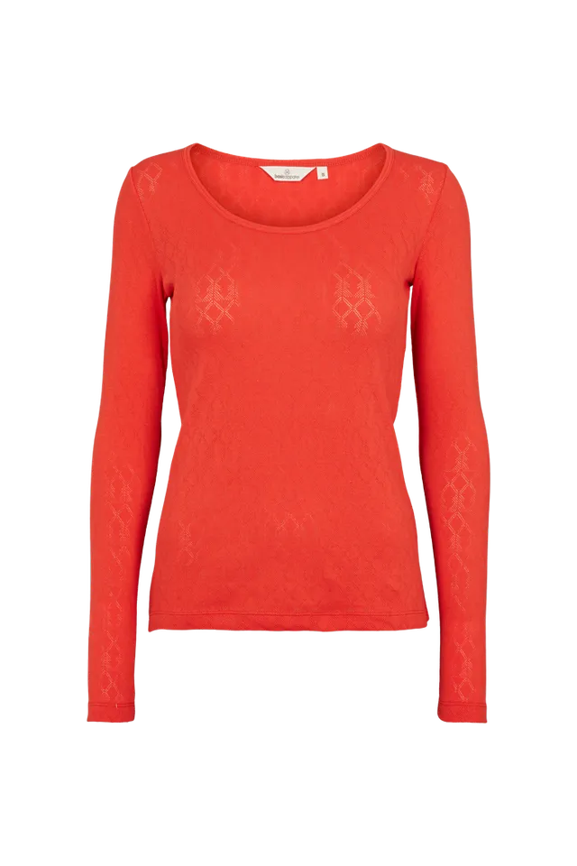 basic-apparel-ana-t-shirt-langarm-high-risk-red-bio-baumwolle image 1