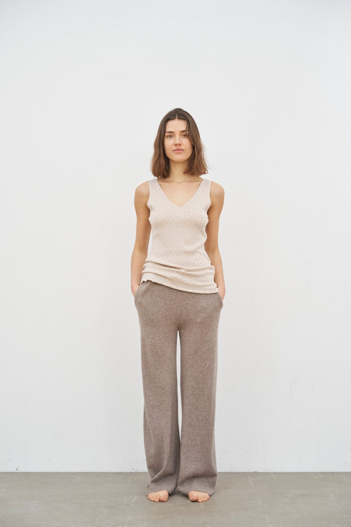 care-by-me-clara-v-top-damen-schwarz-seide image 7