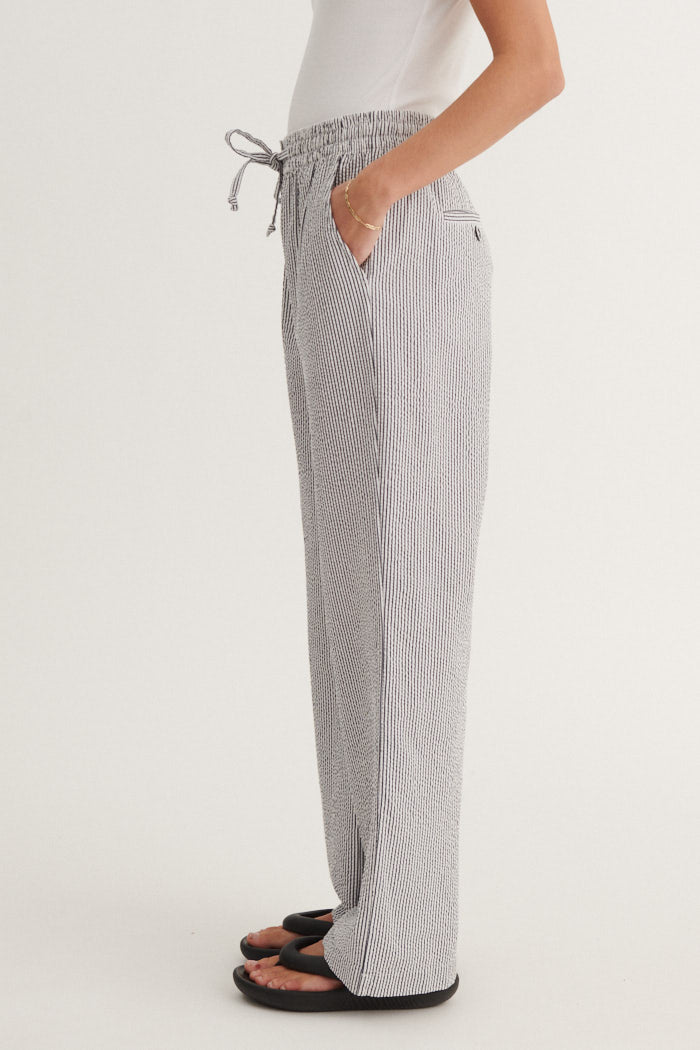 basic-apparel-asta-pants-hose-bright-white-bio-baumwolle image 2