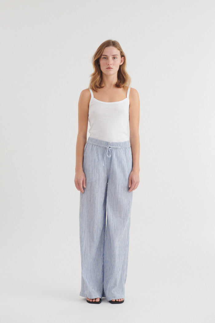 basic-apparel-carol-pants-sommerhose-riviera-bio-baumwolle image 4