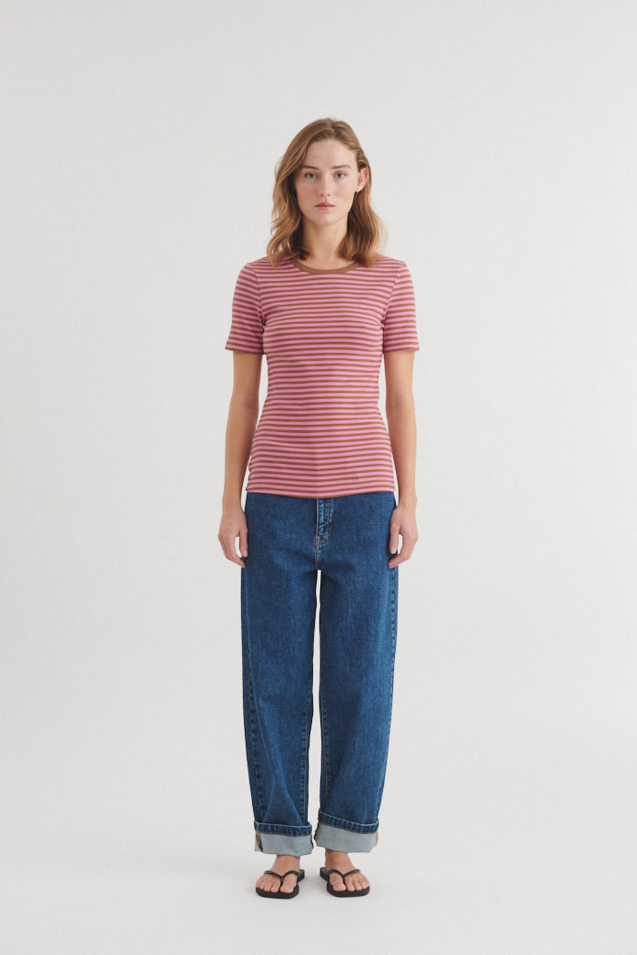 basic-apparel-ludmilla-o-neck-t-shirt-cashmere-rose-bio image 4