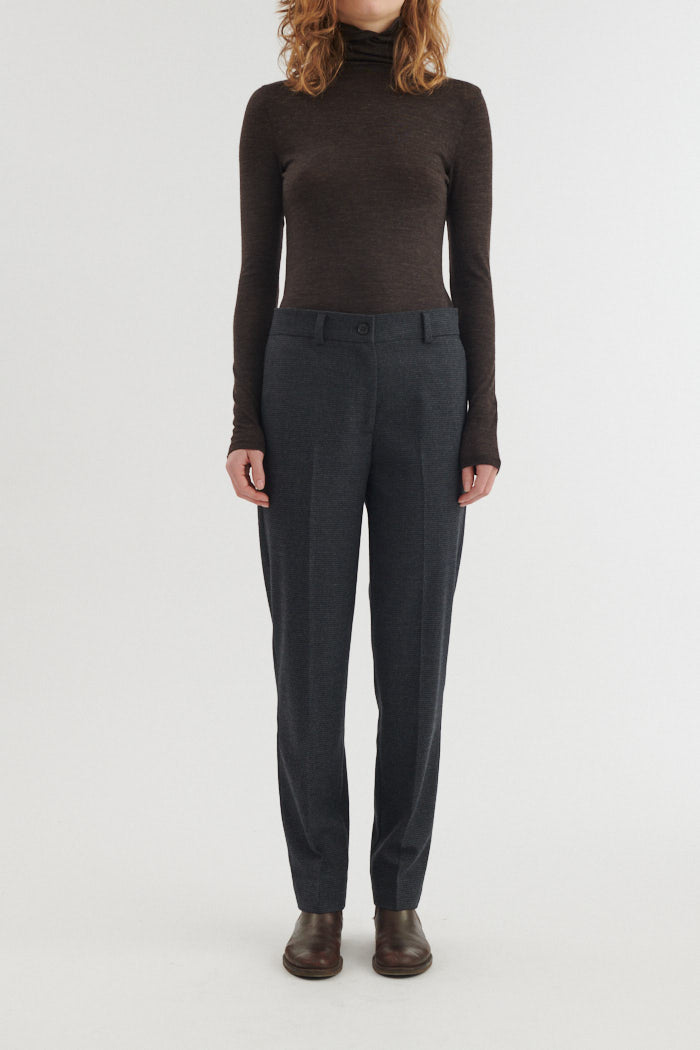 basic-apparel-radi-slim-pants-hose-schwarz-recycled image 1