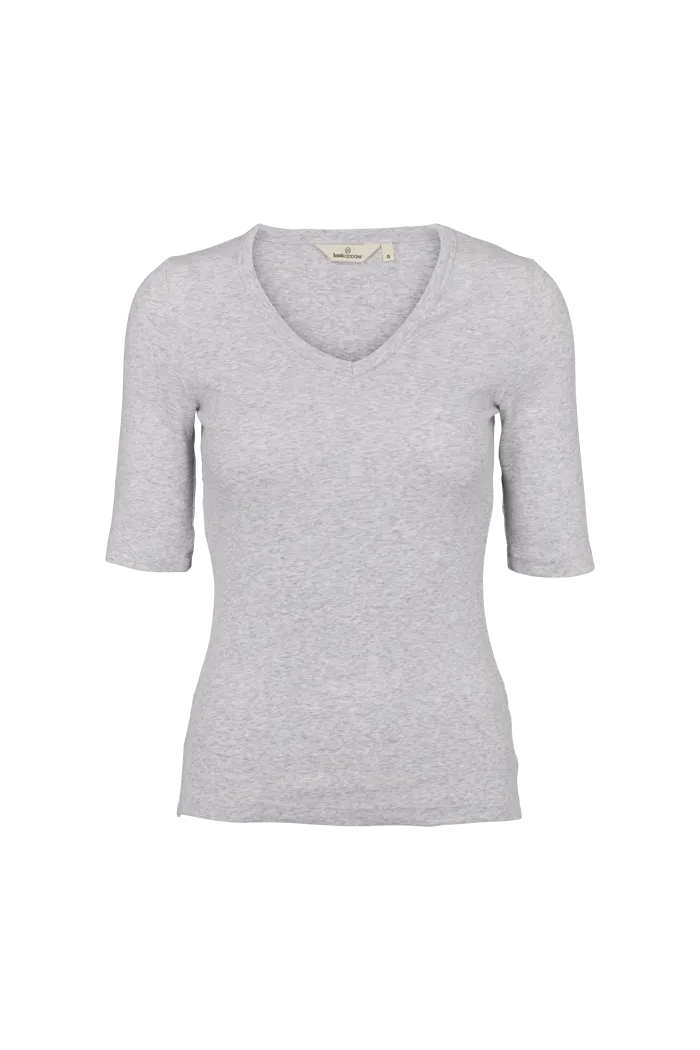 basic-apparel-ludmilla-v-neck-t-shirt-hellgrau-bio image 1