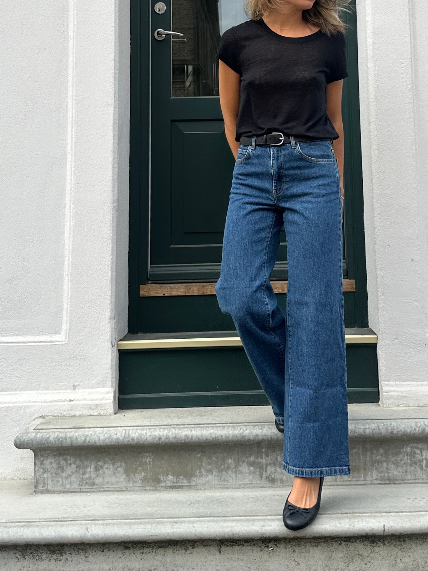 basic-apparel-enya-jeans-mid-blue-bio-wide-leg-damen image 2