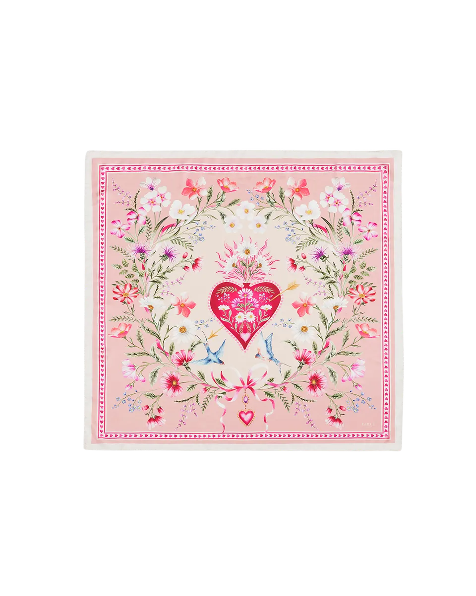 fable-england-scarves-penelope-tuch-rosa-quadratisch-blumen image 1