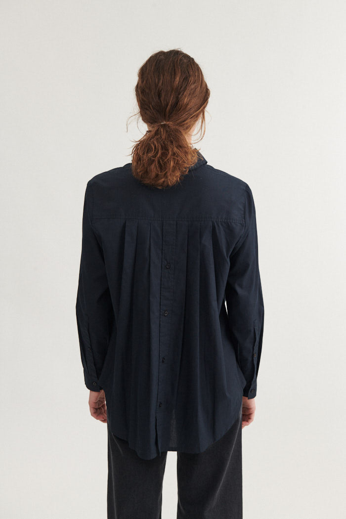 basic-apparel-silje-ls-shirt-bluse-black-bio-baumwolle image 1