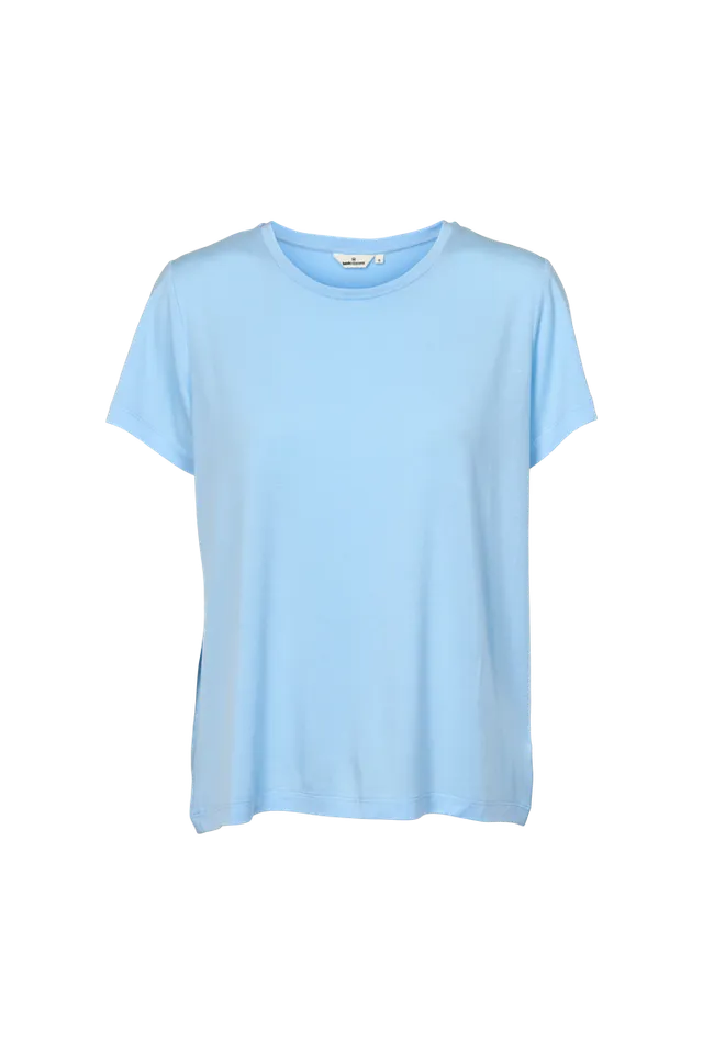 basic-apparel-jolanda-tee-ba121-04-t-shirt-dutch-canal-tencel image 1