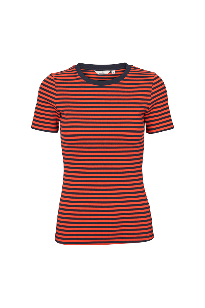 basic-apparel-ludmilla-o-neck-t-shirt-sky-captain-grenadine image 1
