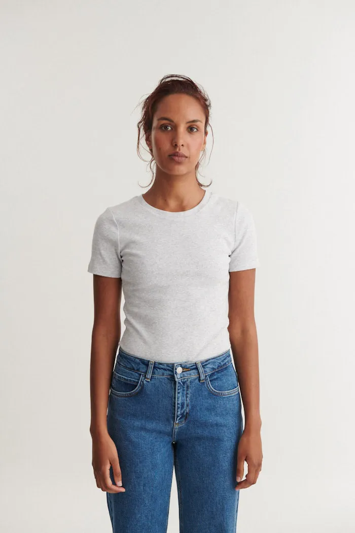 basic-apparel-ludmilla-ba146-10-t-shirt-light-grey-bio image 1