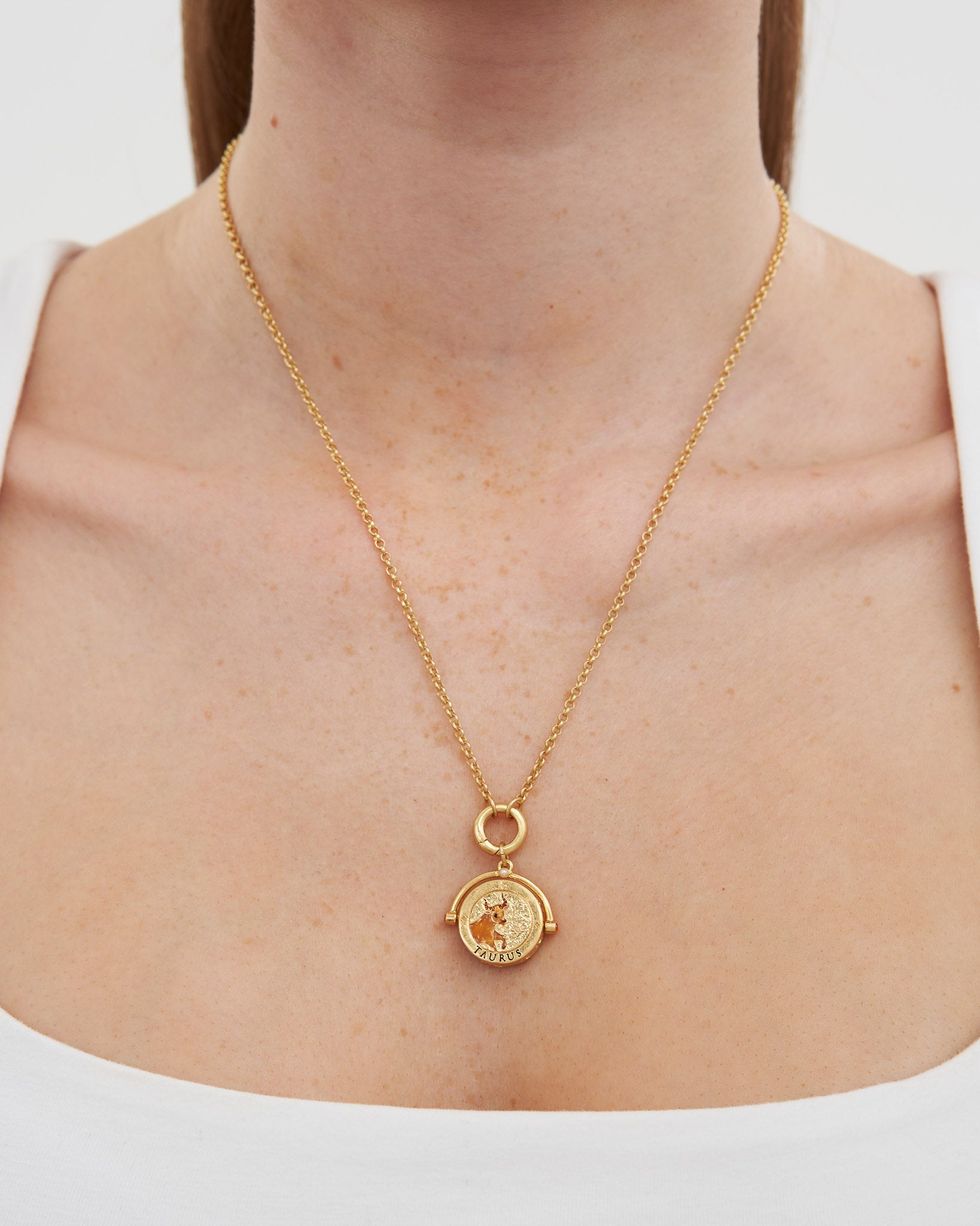 fable-england-taurus-zodiac-spinner-kette-gold-stier image 2