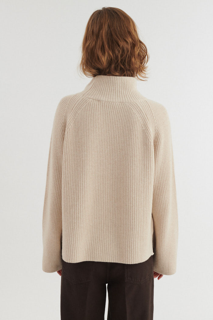basic-apparel-cady-raglan-sweater-beige-mel-wolle-cashmere image 4