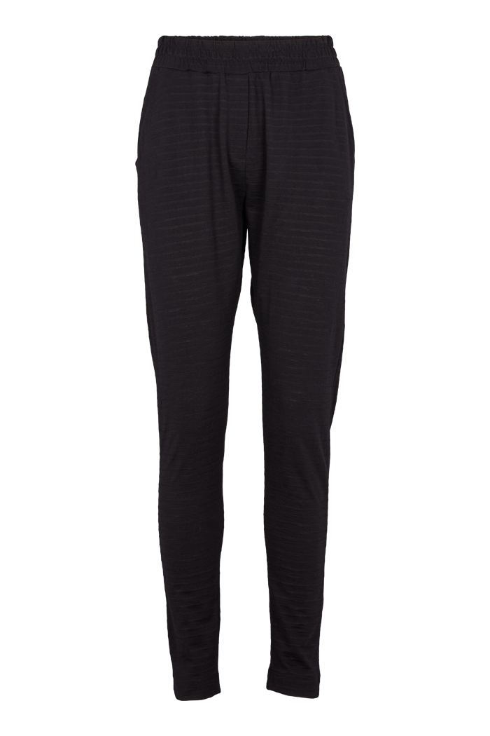 basic-apparel-saga-pants-hose-schwarz-bio-baumwolle image 1