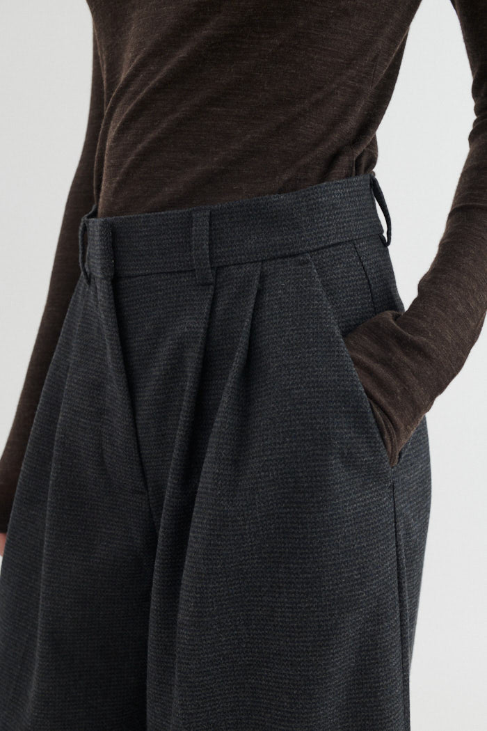basic-apparel-marjo-cropped-pants-black-anzughose image 5