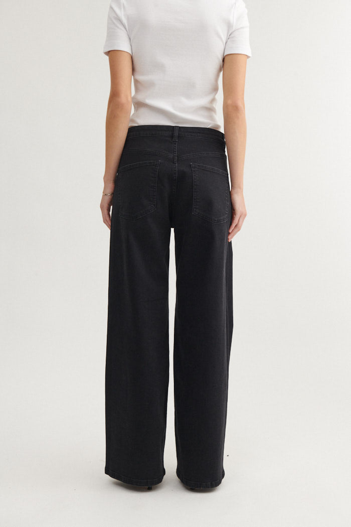 basic-apparel-jen-ba536-12-jeans-black-weites-bein image 4