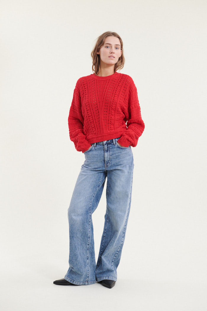 basic-apparel-winie-biaz-pullover-high-risk-red-bio image 4