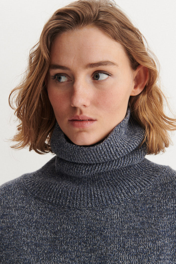 basic-apparel-randi-t-neck-ba296-07-pullover-poppy-seed-sky-captain-wolle image 4