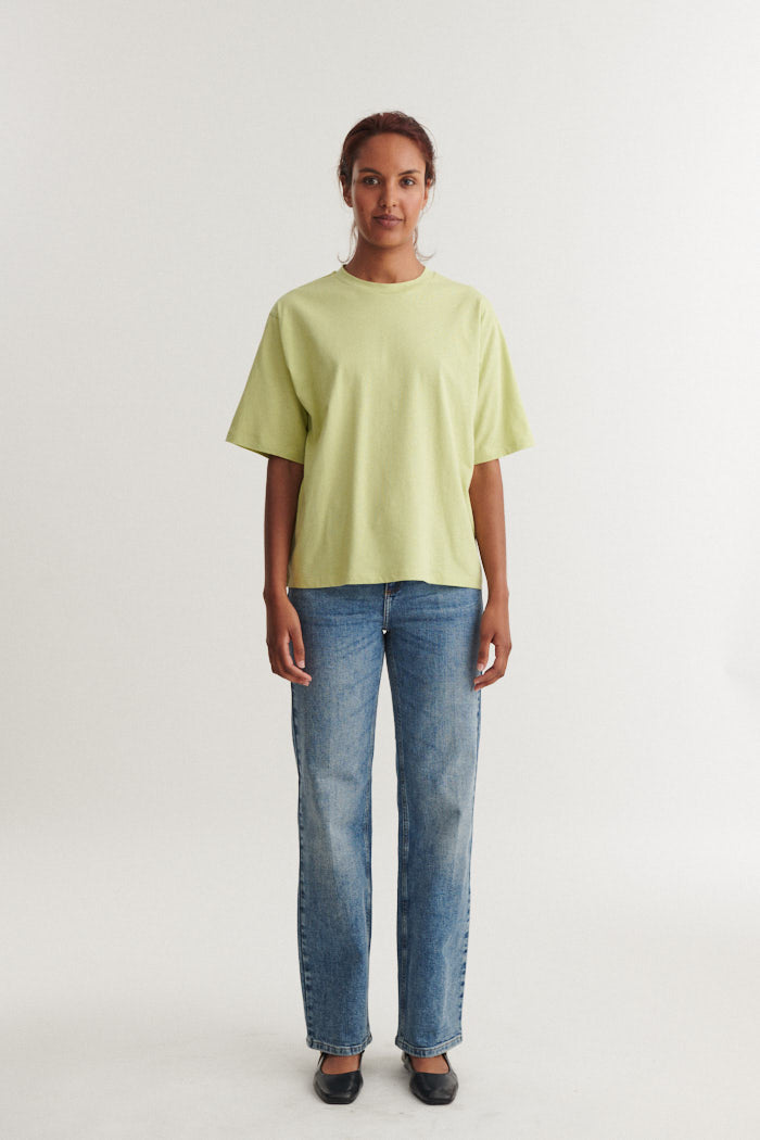 basic-apparel-raja-tee-t-shirt-winter-pear-bio-baumwolle image 4
