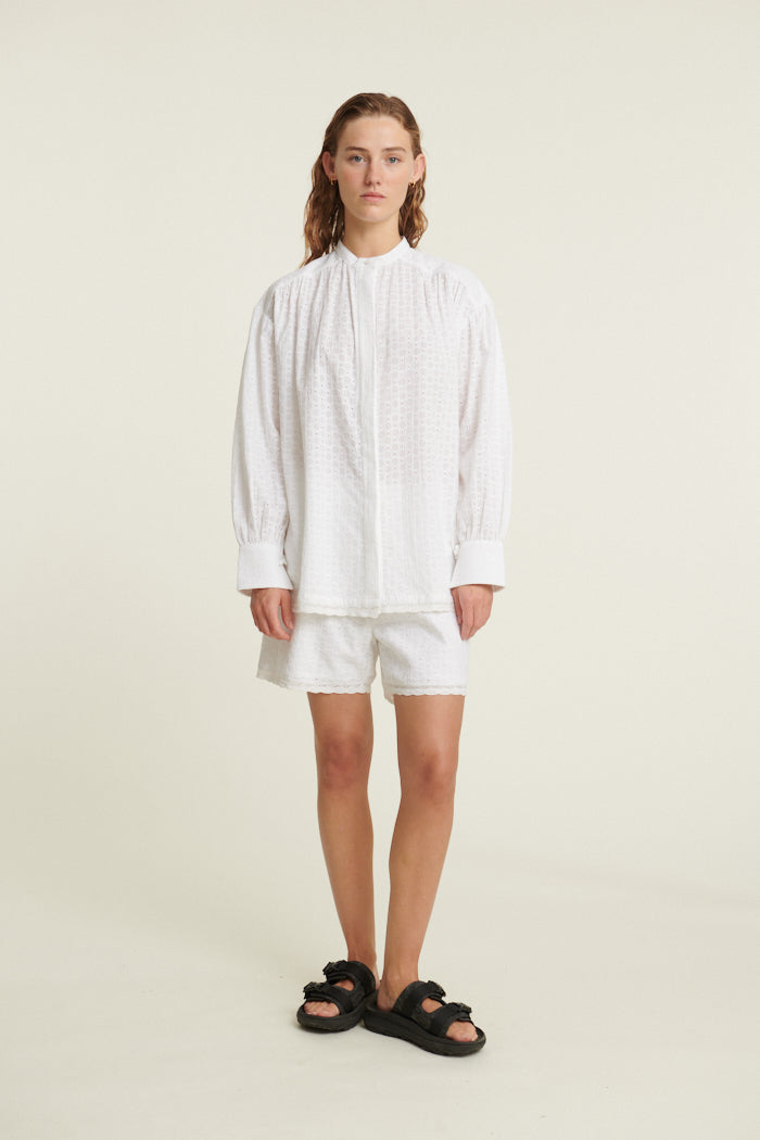 basic-apparel-adie-ba421-06-bluse-bright-white-stickerei image 4