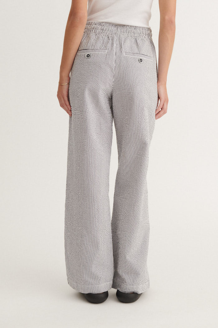 basic-apparel-asta-pants-hose-bright-white-bio-baumwolle image 3
