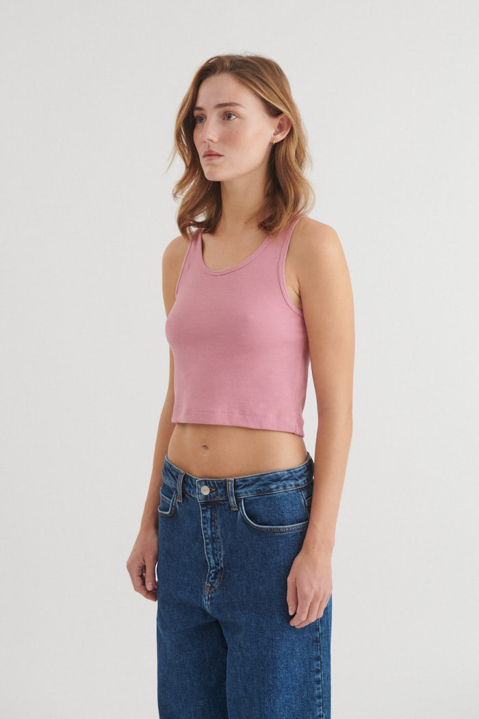 basic-apparel-ludmilla-crop-tank-top-cashmere-rose-bio image 3
