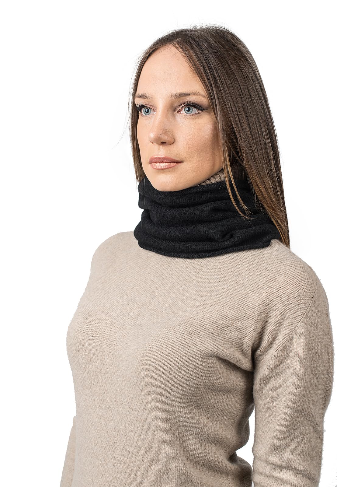 dalle-piane-cashmere-scarf-loopschal-beige-regenerierter-kaschmir image 6