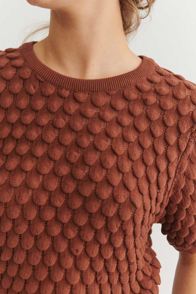 basic-apparel-cilla-pullover-tortoise-shell-bio image 4