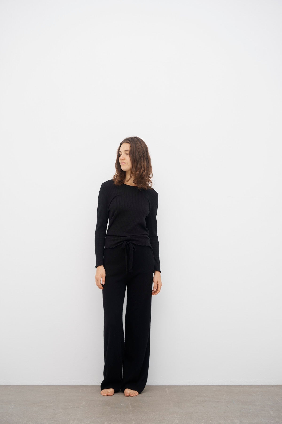 care-by-me-clara-longsleeve-shirt-schwarz-seide image 7