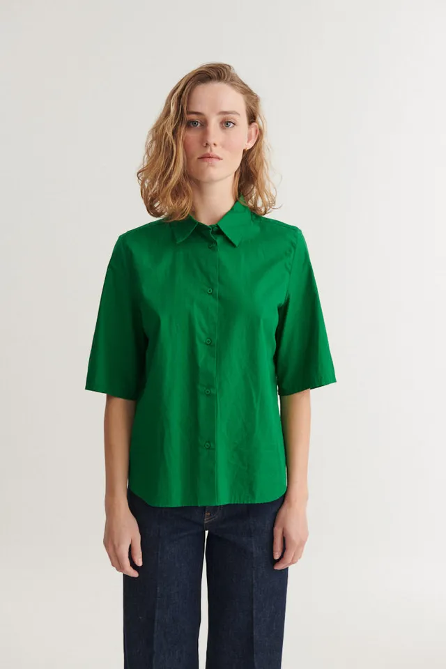 basic-apparel-silje-hemd-abundant-green-bio-baumwolle image 1