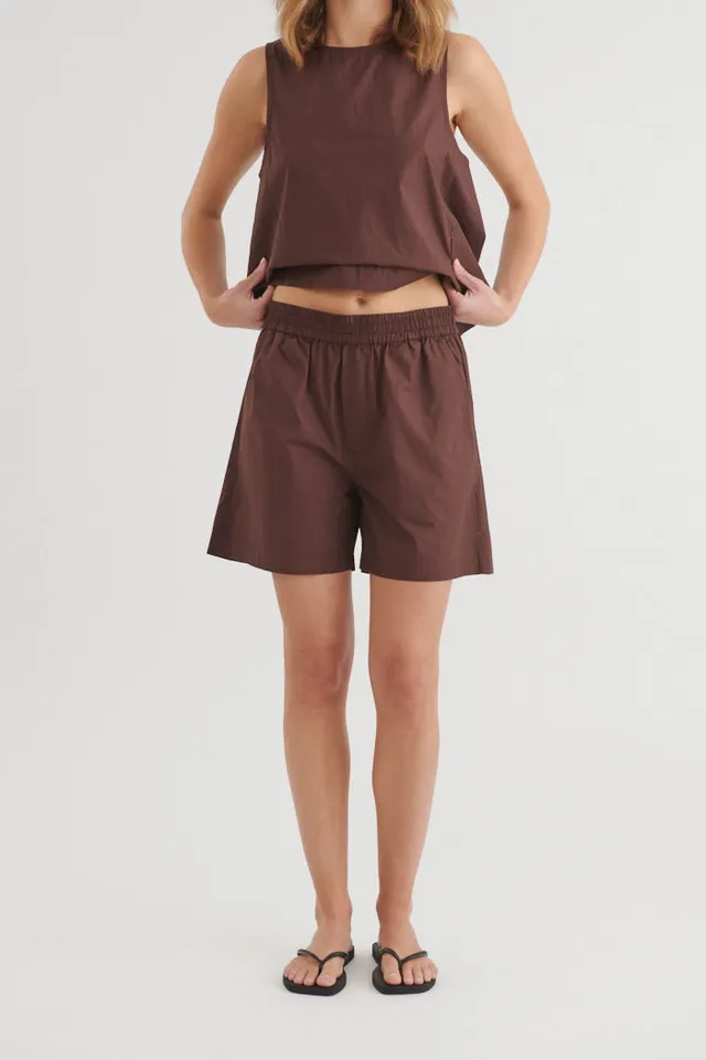 basic-apparel-silje-shorts-baumwollshorts-chicory-coffee-gots image 1