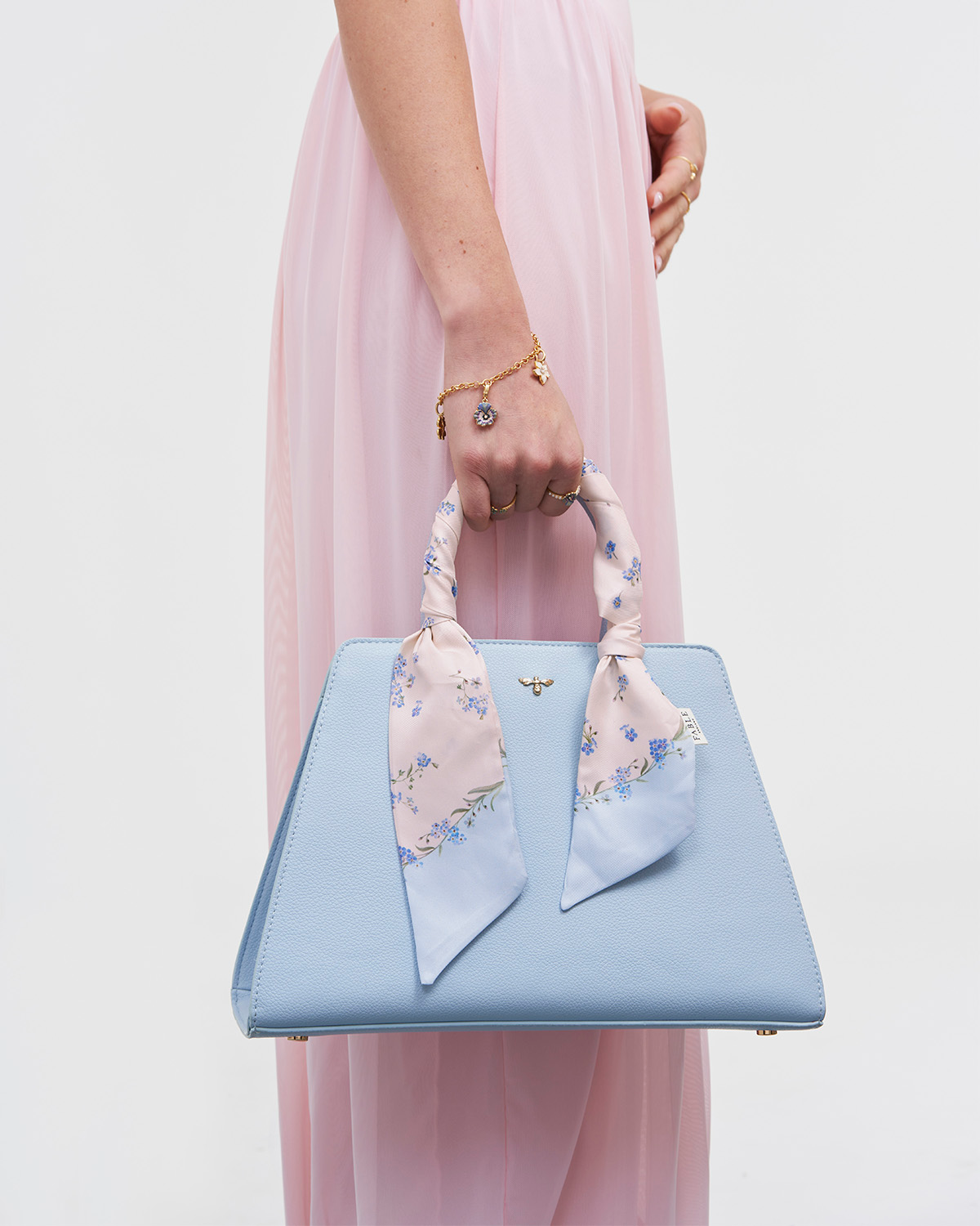 fable-england-tote-tasche-blau-mittel-kunstleder image 2