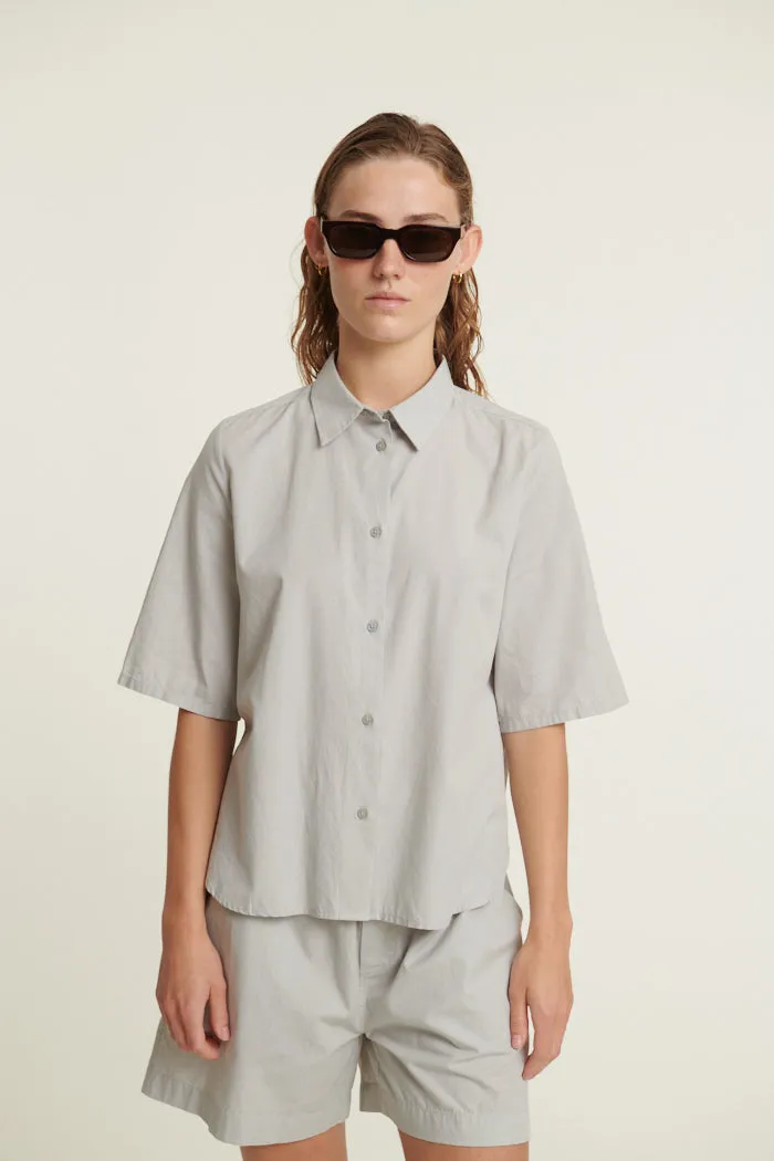 basic-apparel-silje-ss-shirt-high-rise-bio-hemd image 1