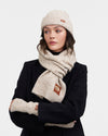 fable-england-strickm-tze-taupe-beanie-damen image 2