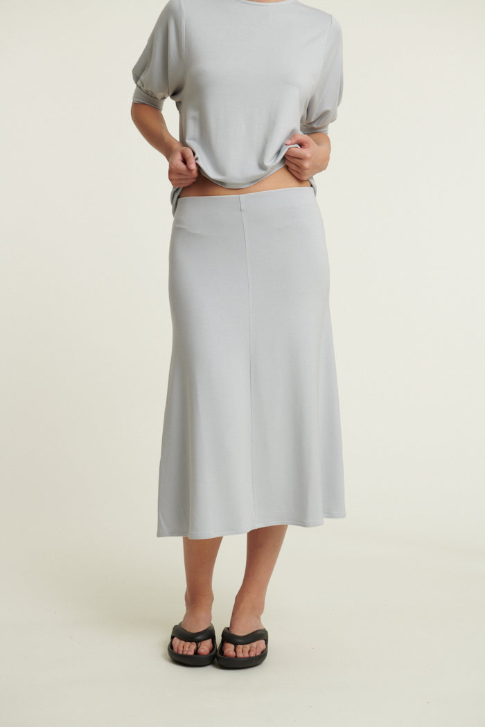 basic-apparel-sadie-skirt-rock-high-rise-modal image 1