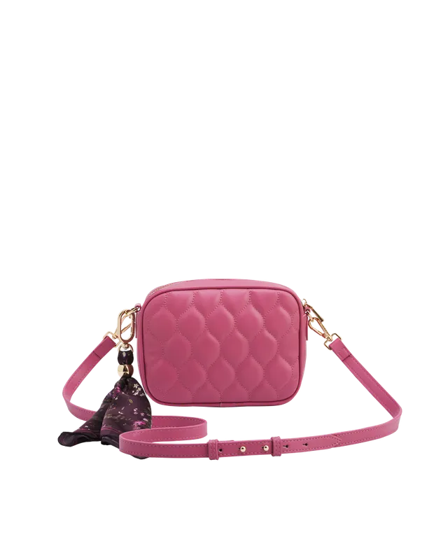 fable-england-handbags-alice-camera-bag-rosa-gesteppt-umh-nge image 1