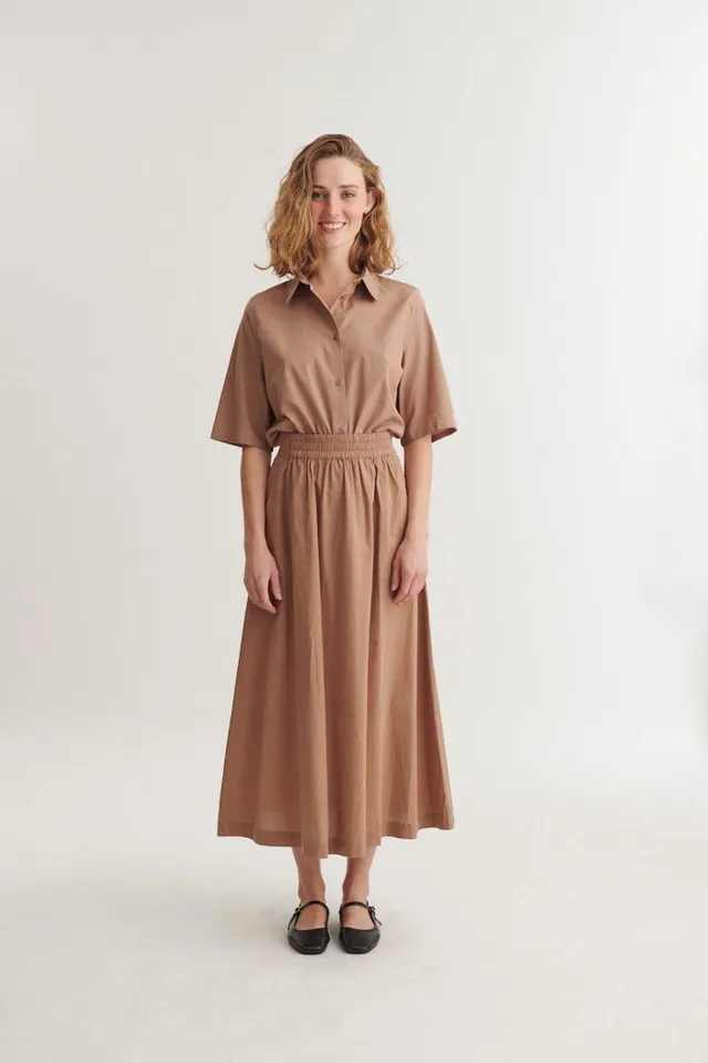 basic-apparel-silje-long-skirt-rock-portobella-bio image 1