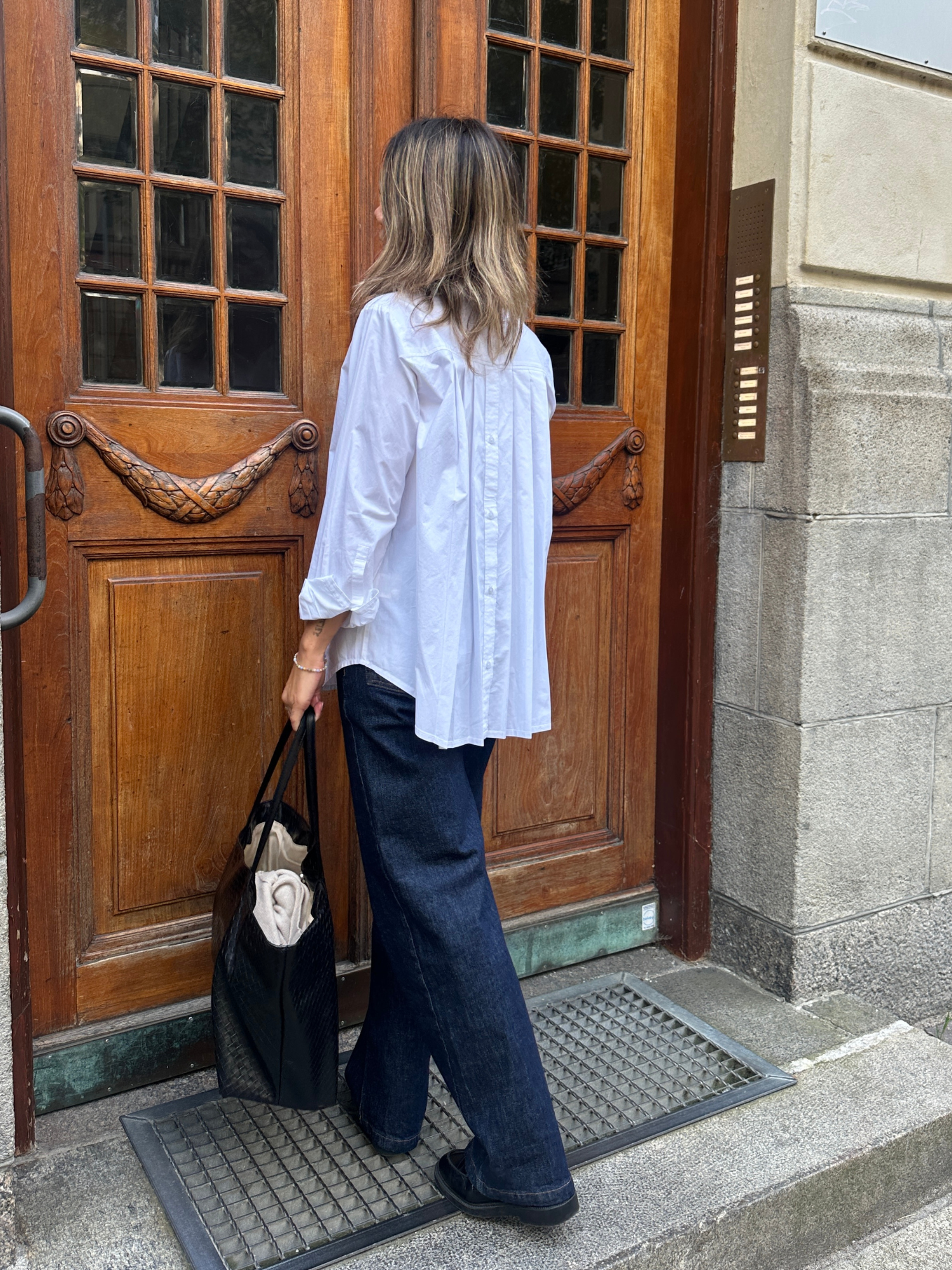 basic-apparel-silje-ls-shirt-hemd-wei-bio-baumwolle image 2