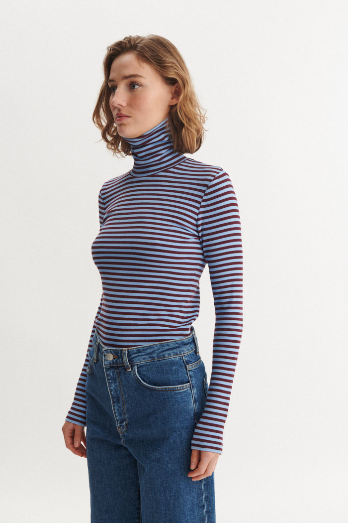 basic-apparel-ludmilla-high-neck-top-bordeaux-bio-baumwolle image 2