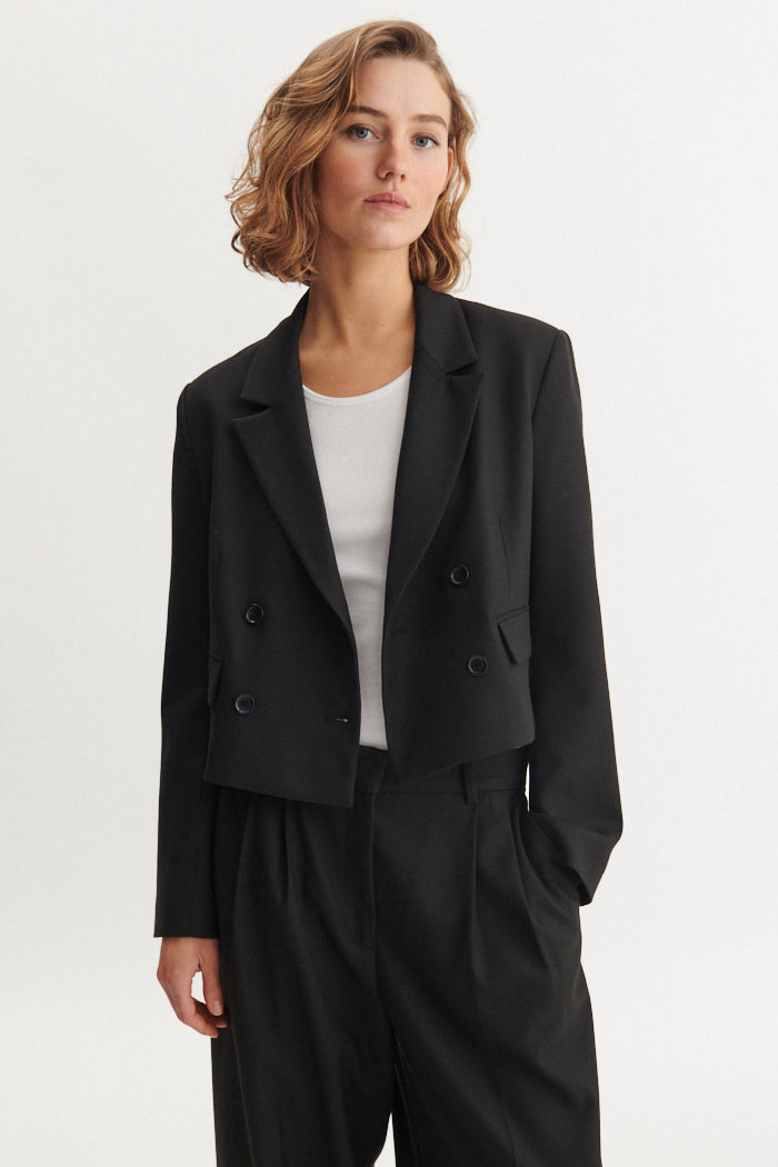 basic-apparel-radi-short-jacket-kurze-jacke-black image 1