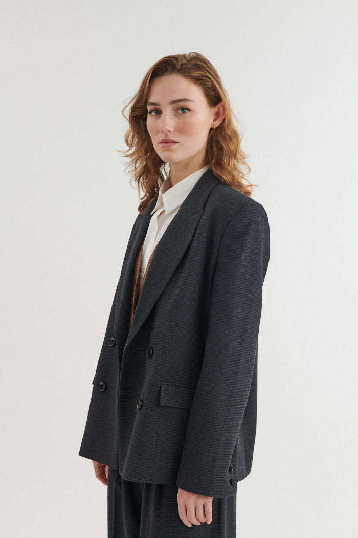 basic-apparel-radi-blazer-damen-schwarz-doppelreihig image 3