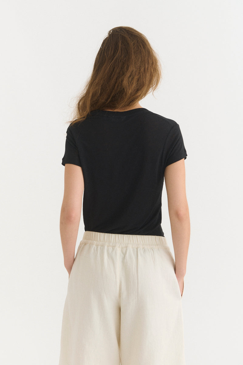 basic-apparel-ashly-ss-tee-t-shirt-schwarz-leinen-lyocell image 4
