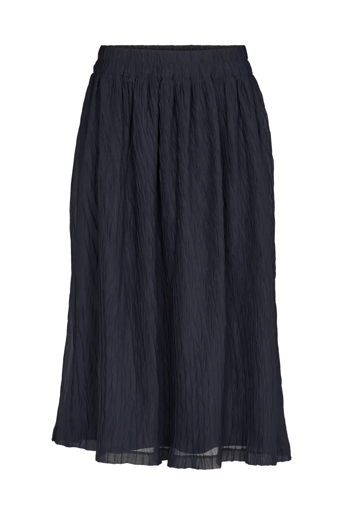 basic-apparel-cris-skirt-plisseerock-black-recycling-polyester image 1