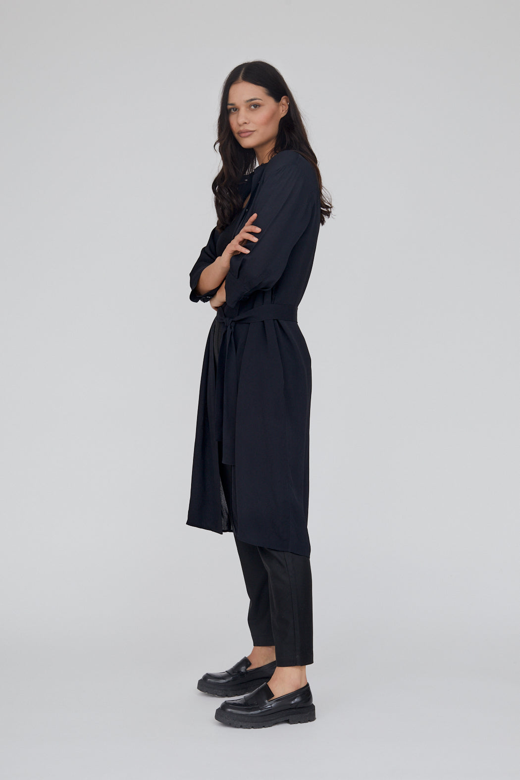 basic-apparel-yasemin-shirt-dress-hemdkleid-schwarz-viskose image 3