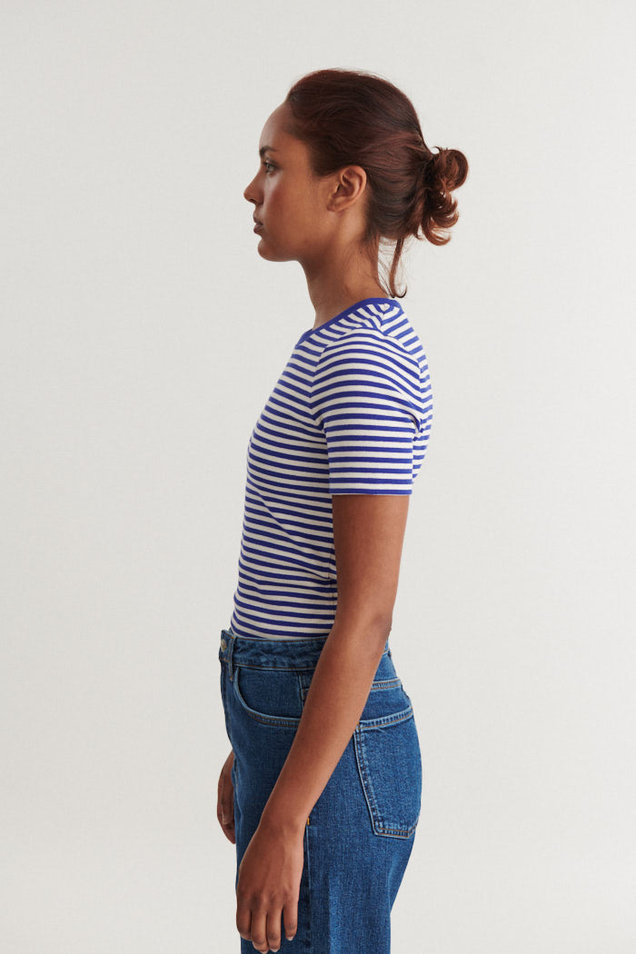 basic-apparel-ludmilla-o-neck-t-shirt-sodalite-blue-rippe image 2