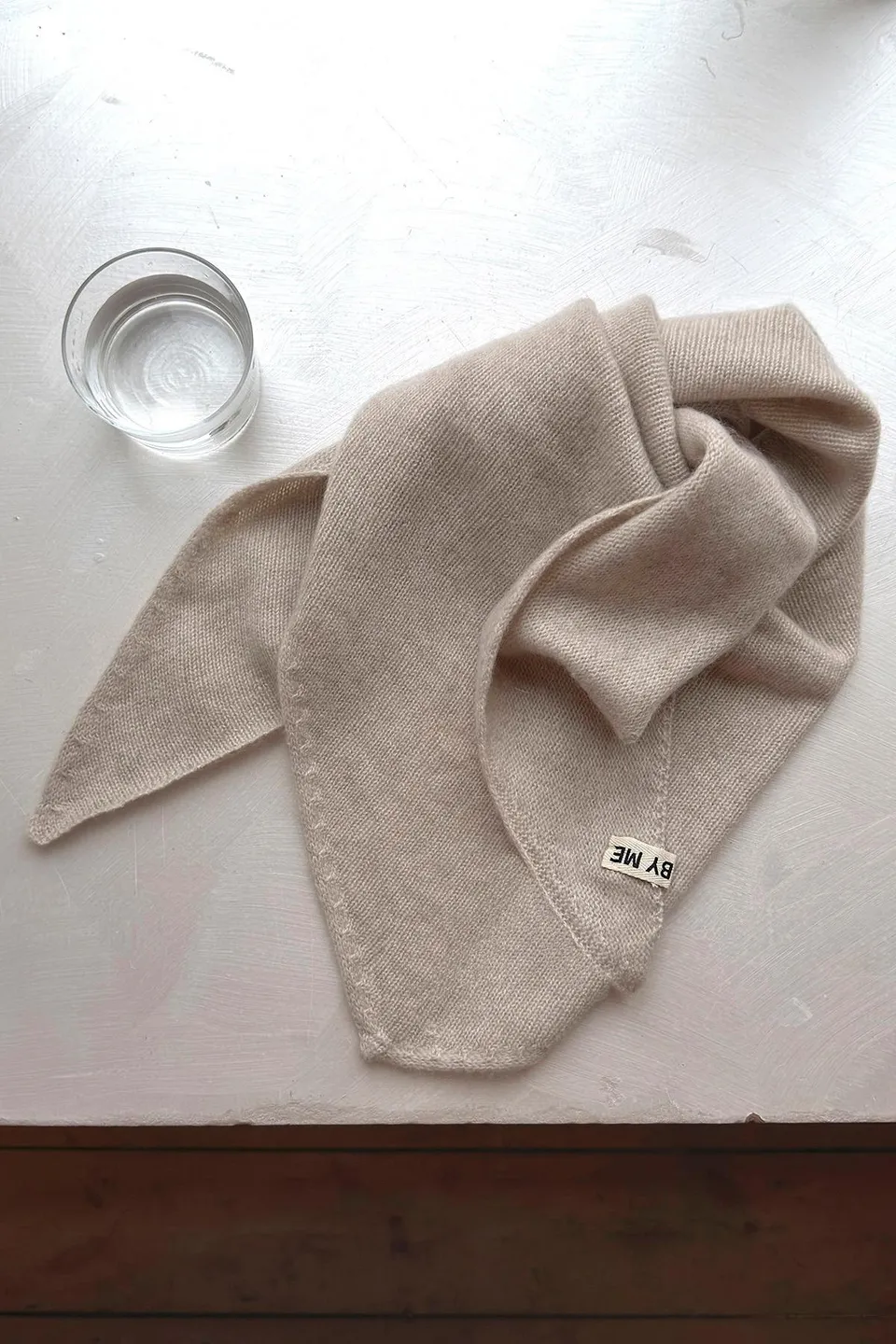 care-by-me-elena-scarf-dreieckstuch-dark-brown-kaschmir image 1