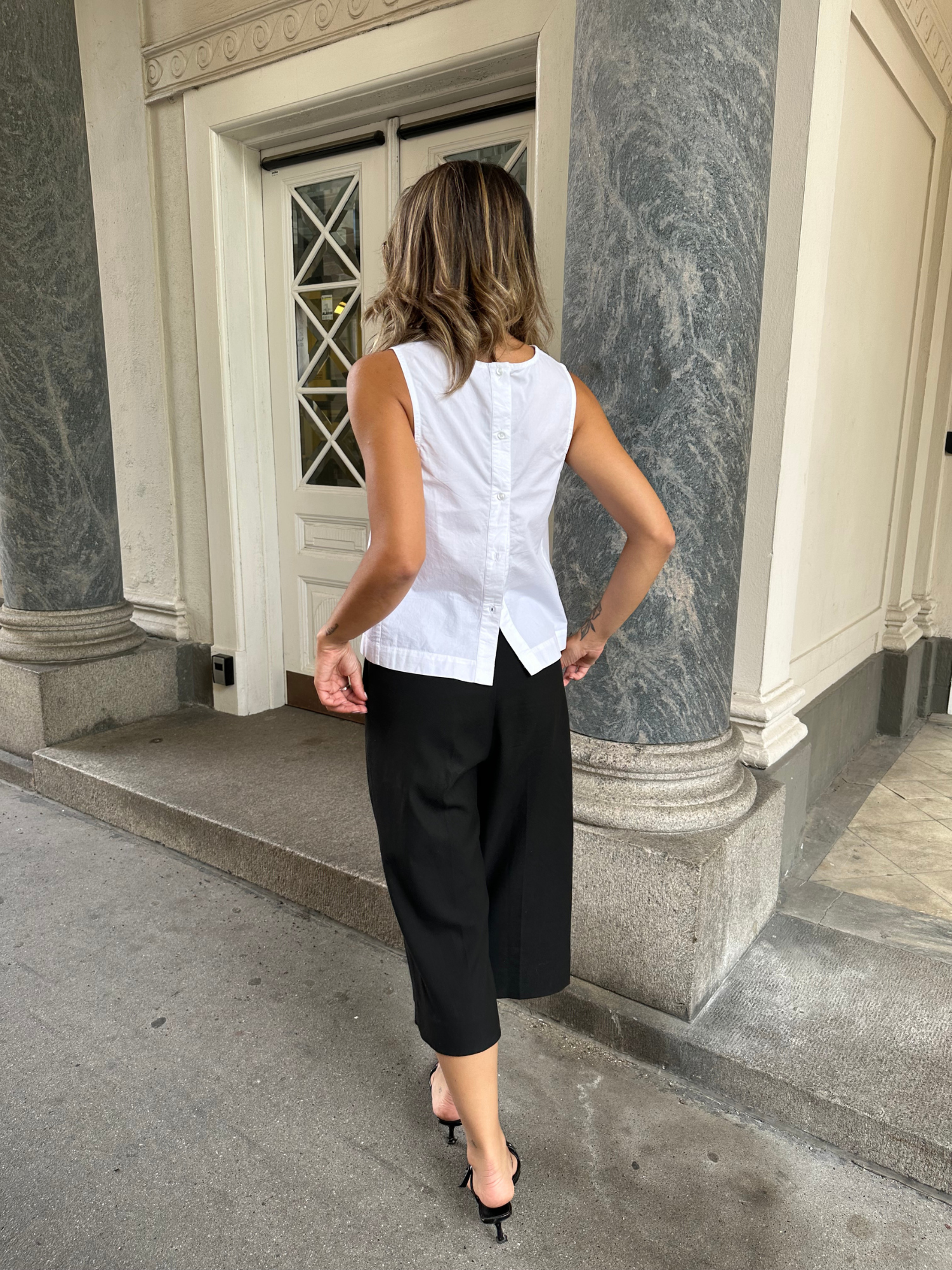 basic-apparel-ida-top-bright-white-bio-baumwolle image 2