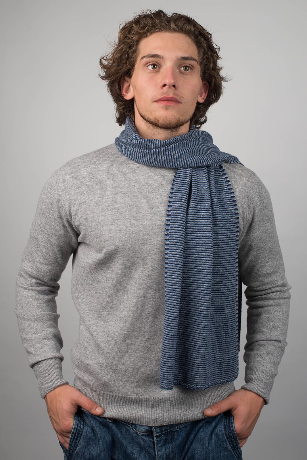 dalle-piane-cashmere-schal-herren-blau-nadelstreifen-kaschmir image 2