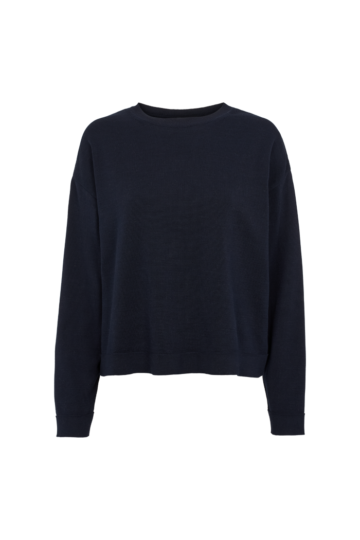 basic-apparel-kari-o-neck-pullover-sky-captain-bio image 5
